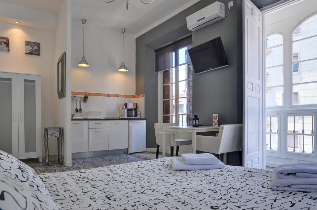 Apartamentos Gold Málaga Habitación foto